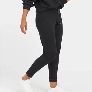 Spanx Air essentials tapered pant